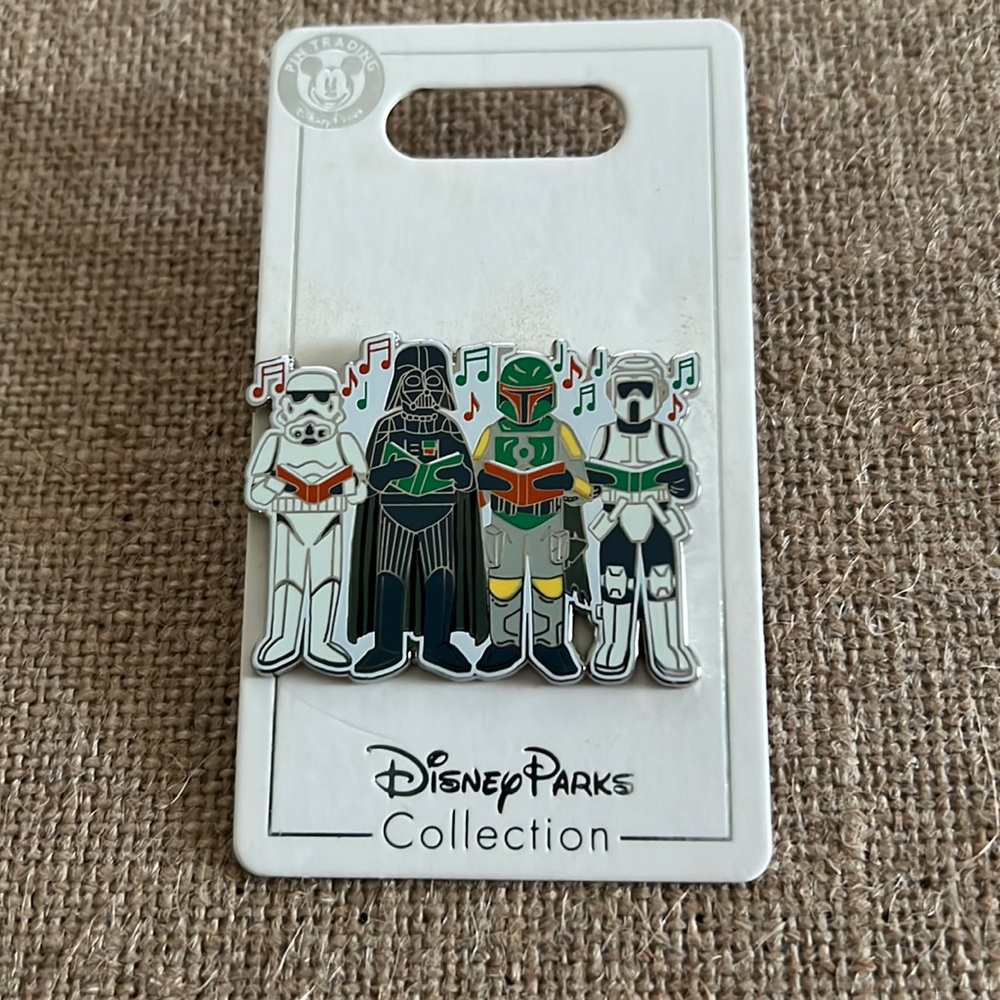 Christmas Caroling Stormtrooper Darth Vader Disney trading Pin